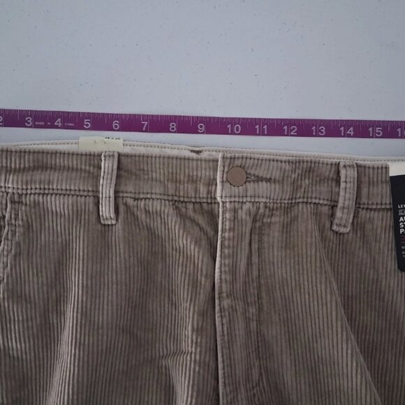 NWT Levi's Premium XX Chino Authentic Straight Fit Corduroy Pants Men's 36x32 - Picture 8 of 11